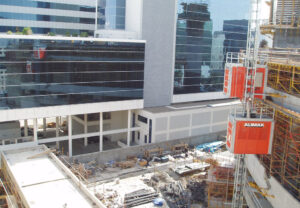Scando 20 scaffolding hoist
